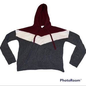 Hippie Rose grey, white, and maroon hooded pullover/sweater Size Small Chevron